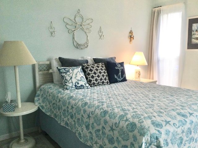 3882 SE Canvas Back Place, Stuart, FL 34997