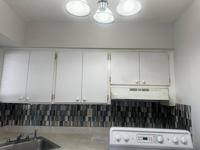 6109 SW 30th Street 3, Miramar, FL 33023