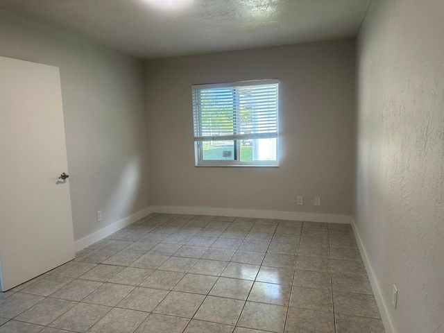 6109 SW 30th Street 3, Miramar, FL 33023