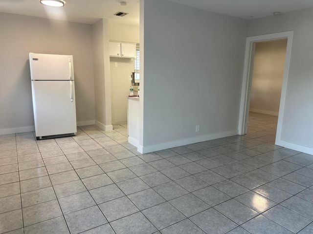 6109 SW 30th Street 3, Miramar, FL 33023