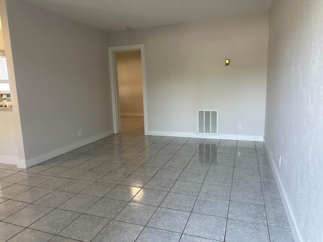 6109 SW 30th Street 3, Miramar, FL 33023