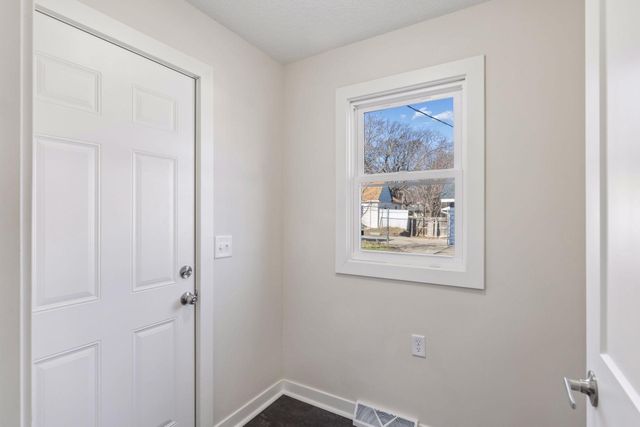 3315 Vincent Avenue N, Minneapolis, MN 55412