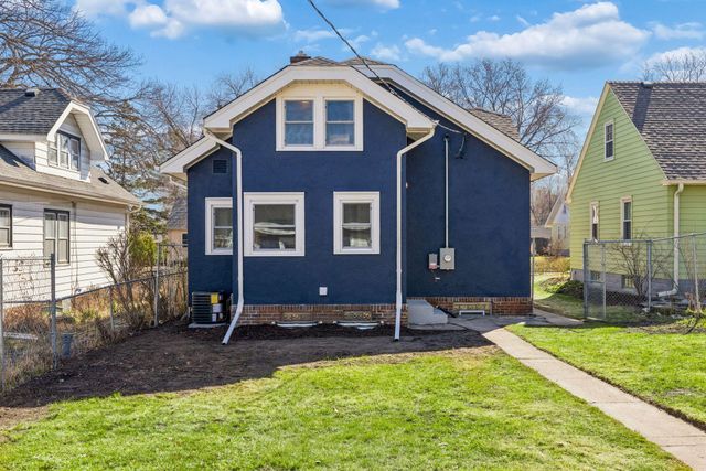 3315 Vincent Avenue N, Minneapolis, MN 55412