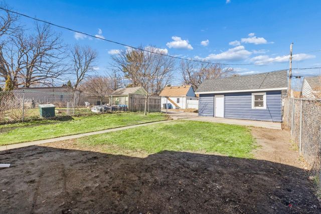 3315 Vincent Avenue N, Minneapolis, MN 55412