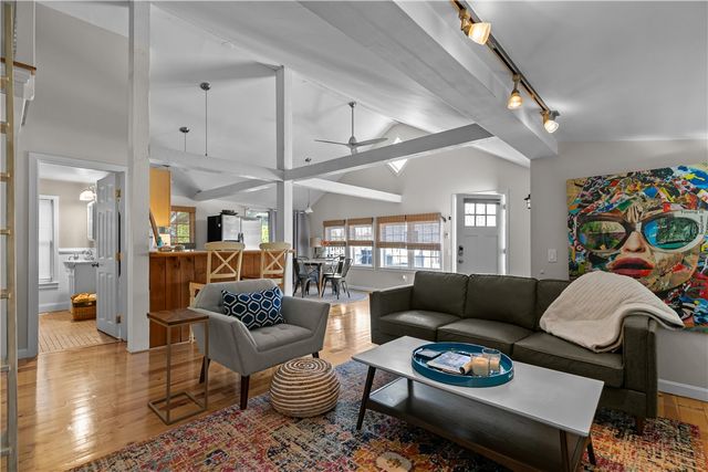 1024 ANTHONY Road, Portsmouth, RI 02871