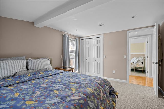 1024 ANTHONY Road, Portsmouth, RI 02871