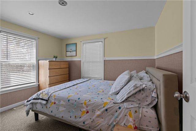 1024 ANTHONY Road, Portsmouth, RI 02871