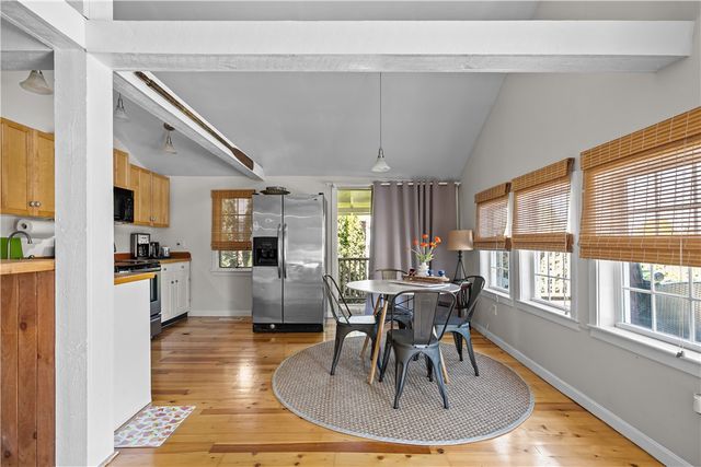 1024 ANTHONY Road, Portsmouth, RI 02871