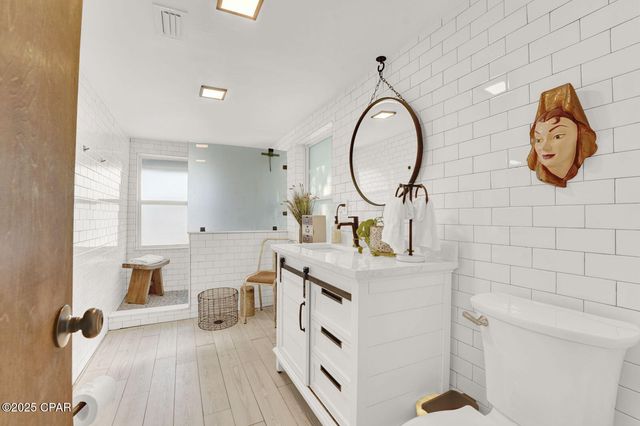 19215 Delmar Drive, Panama City Beach, FL 32413