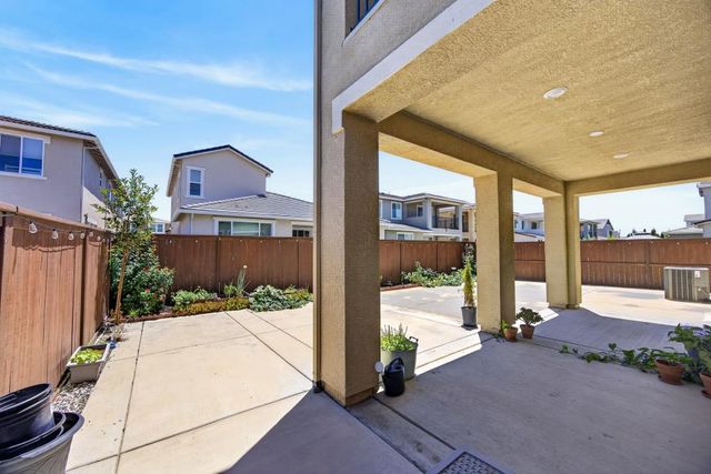 5936 Quilter St, Sacramento, CA 95835
