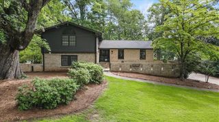 5616 Mill Trace Drive, Dunwoody, GA 30338