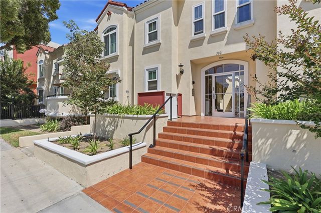 300 E Providencia 205, Burbank, CA 91502