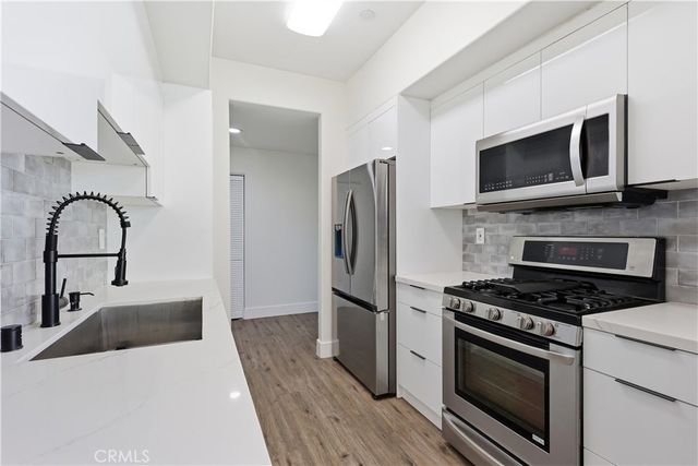 300 E Providencia 205, Burbank, CA 91502