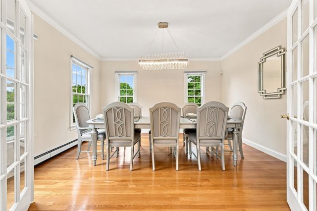 8 Juniper Road, Upton, MA 01568