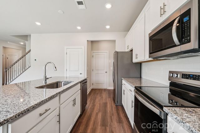 1604 Harper Landing Boulevard, Stanley, NC 28164