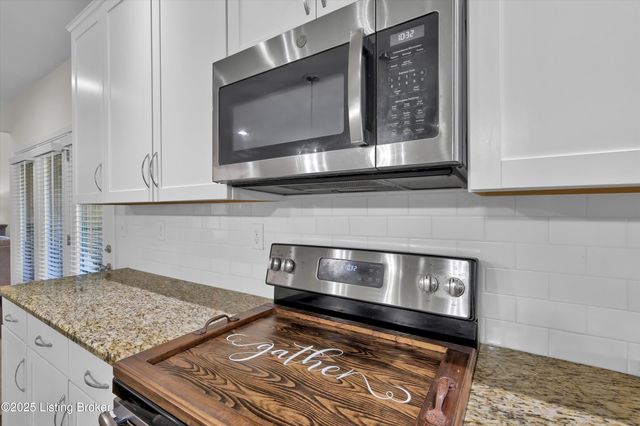 3102 Reserve Pkwy, La Grange, KY 40031