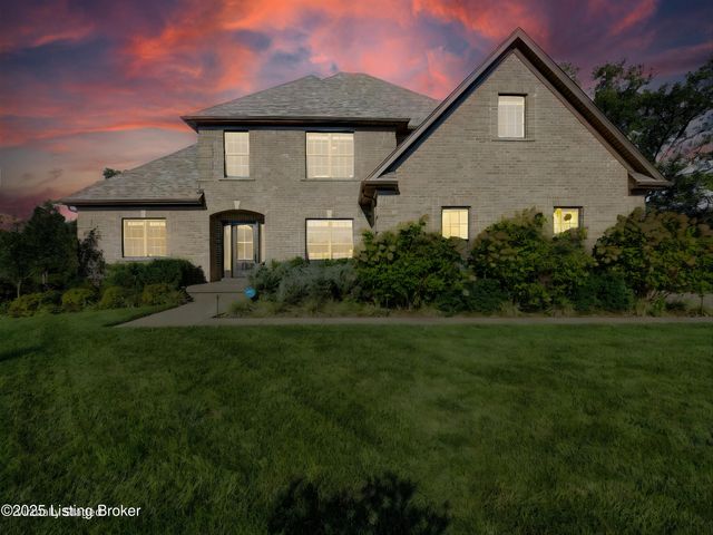 3102 Reserve Pkwy, La Grange, KY 40031