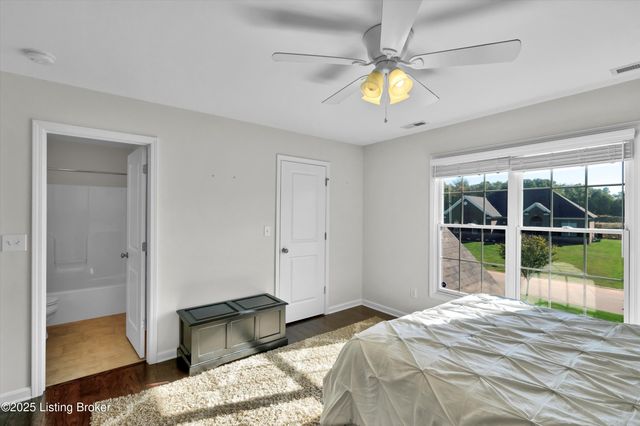 3102 Reserve Pkwy, La Grange, KY 40031