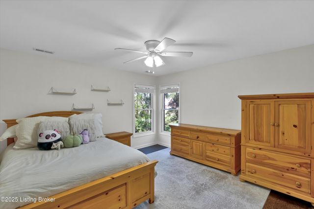 3102 Reserve Pkwy, La Grange, KY 40031