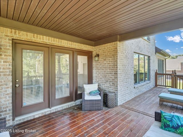 3102 Reserve Pkwy, La Grange, KY 40031