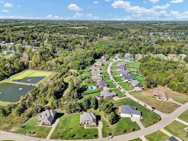 3102 Reserve Pkwy, La Grange, KY 40031