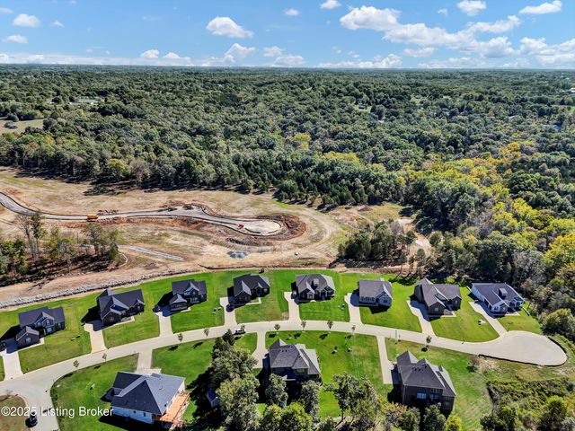 3102 Reserve Pkwy, La Grange, KY 40031