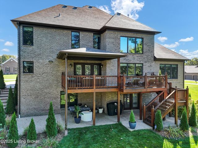 3102 Reserve Pkwy, La Grange, KY 40031