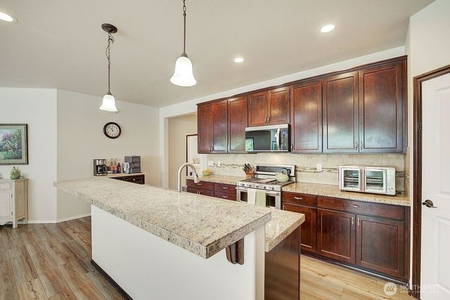 16716 24th Street SE, Snohomish, WA 98290