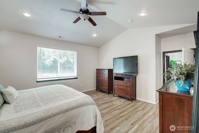16716 24th Street SE, Snohomish, WA 98290
