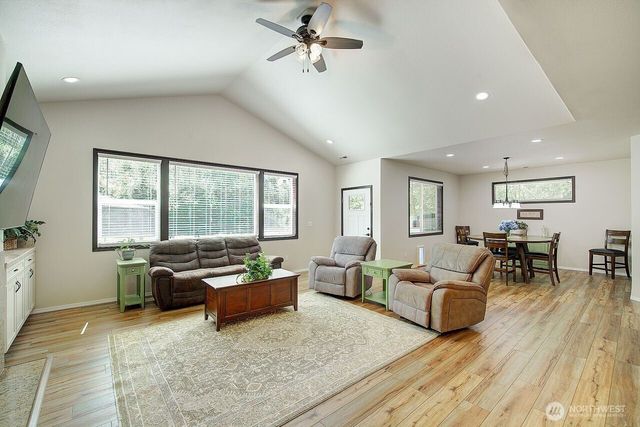 16716 24th Street SE, Snohomish, WA 98290