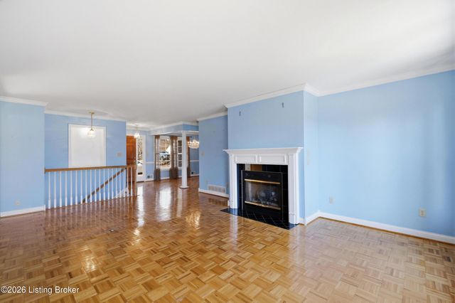 3074 University Rd, Louisville, KY 40206