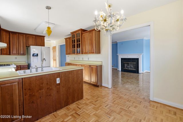 3074 University Rd, Louisville, KY 40206