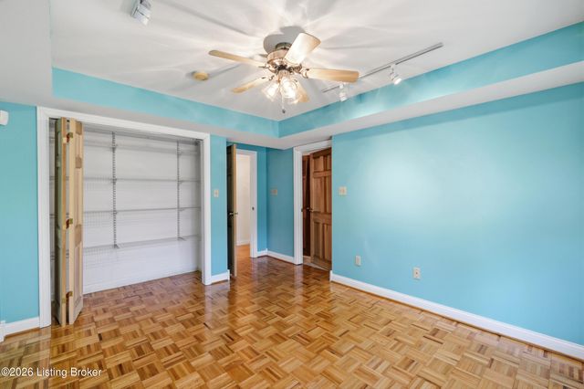 3074 University Rd, Louisville, KY 40206