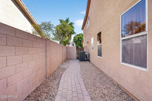 1368 W ENFIELD Way, Chandler, AZ 85286