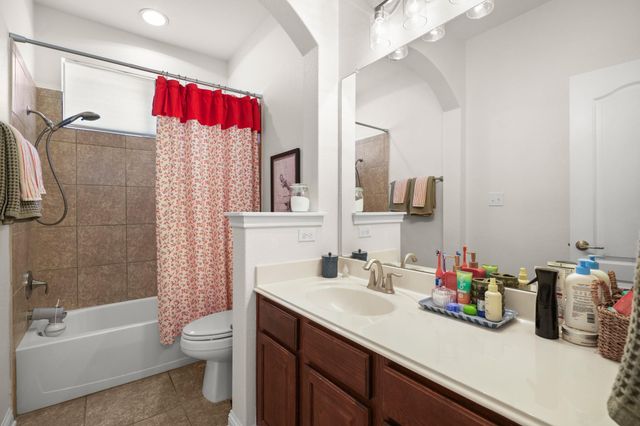 4613 Pyrenees PASS, Bee Cave, TX 78738