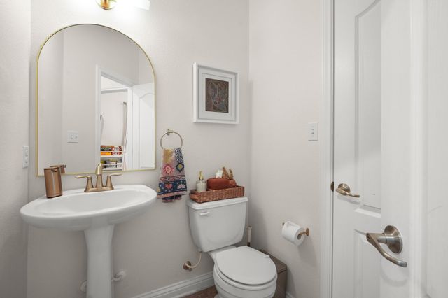 4613 Pyrenees PASS, Bee Cave, TX 78738