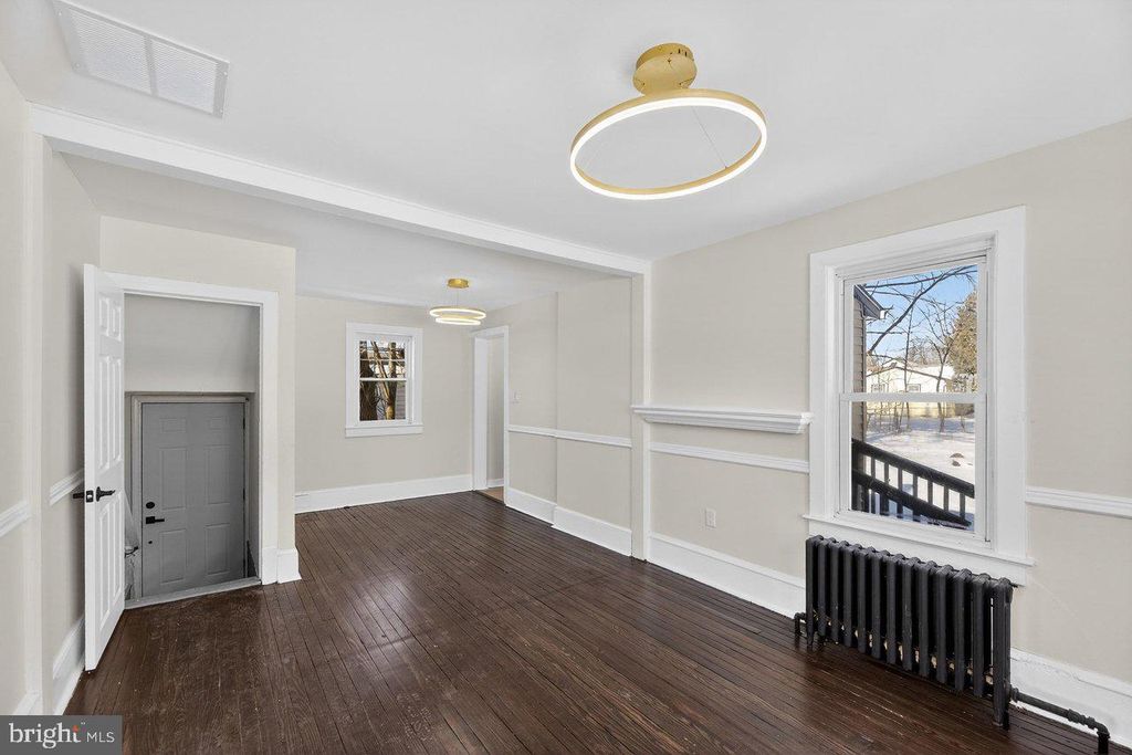 36 E PARK AVE, LINDENWOLD, NJ 08021 — photo 4