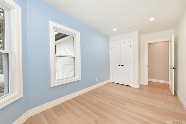 115 N Bergen Place, Freeport, NY 11520