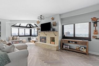 1633 N Prospect AVENUE #22B, Milwaukee, WI 53202