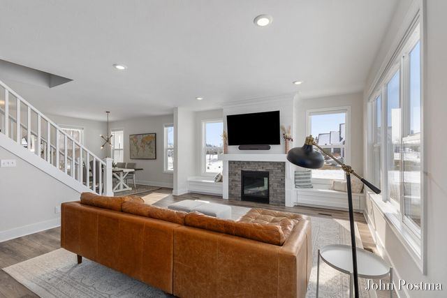 5827 Golden Hollow Drive Se, Cascade Twp, MI 49512