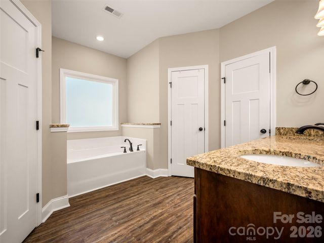 666 Never Blue Road, Flat Rock, NC 28731