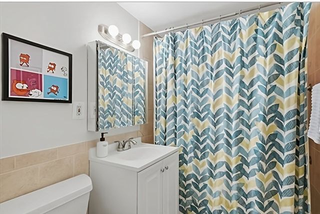 205 Kent St 35, Brookline, MA 02445