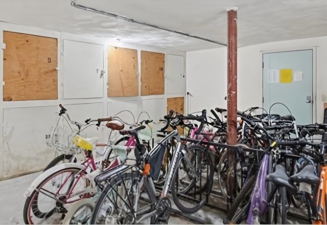 205 Kent St 35, Brookline, MA 02445
