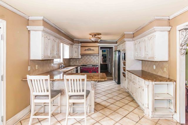 133 Baldridge Dr, Cottontown, TN 37048