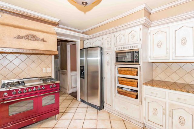 133 Baldridge Dr, Cottontown, TN 37048