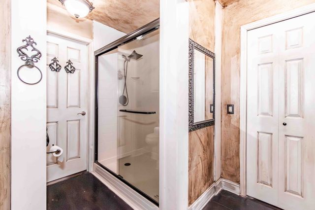 133 Baldridge Dr, Cottontown, TN 37048