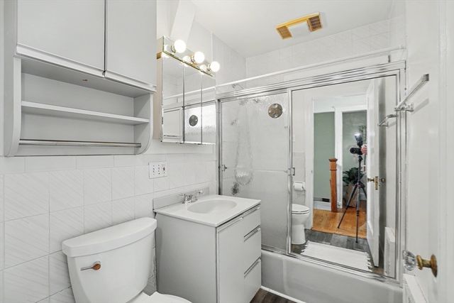 111 Montclair Ave, Boston, MA 02132