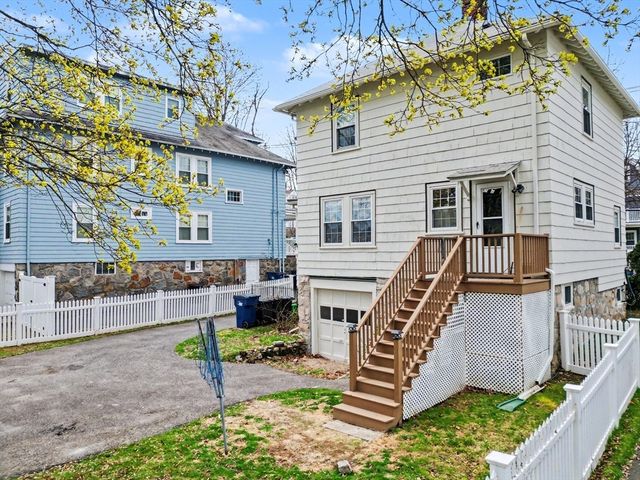 111 Montclair Ave, Boston, MA 02132