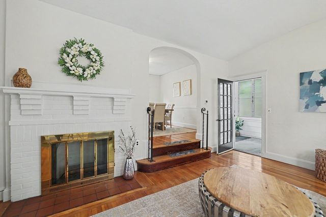 111 Montclair Ave, Boston, MA 02132