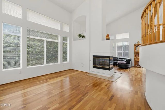 799 Saratoga Avenue, Ventura, CA 93003